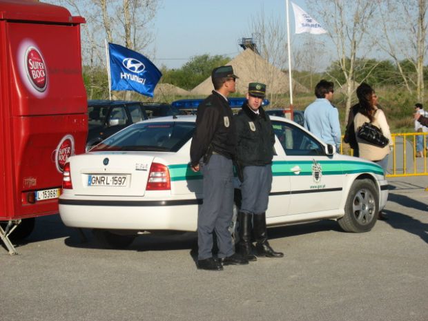 Policiais em Portugal (Foto: Wikicommons)