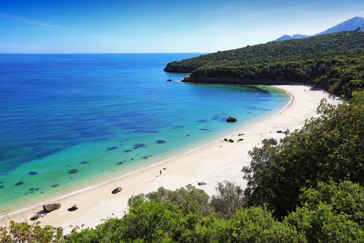 Praia de Galapinhos foi escolhida a melhor da Europa em 2017 | Foto: Divulgação